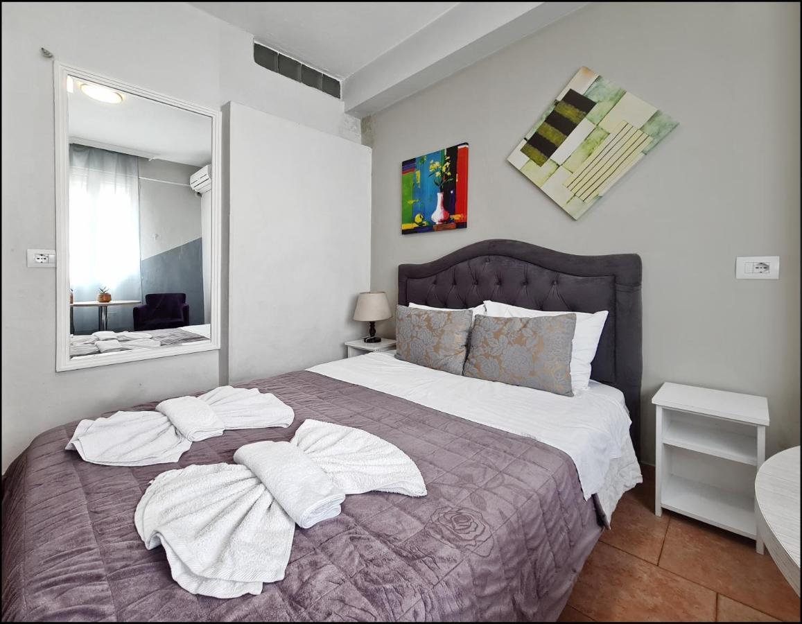 Guest House De Rada Tiranë Luaran gambar
