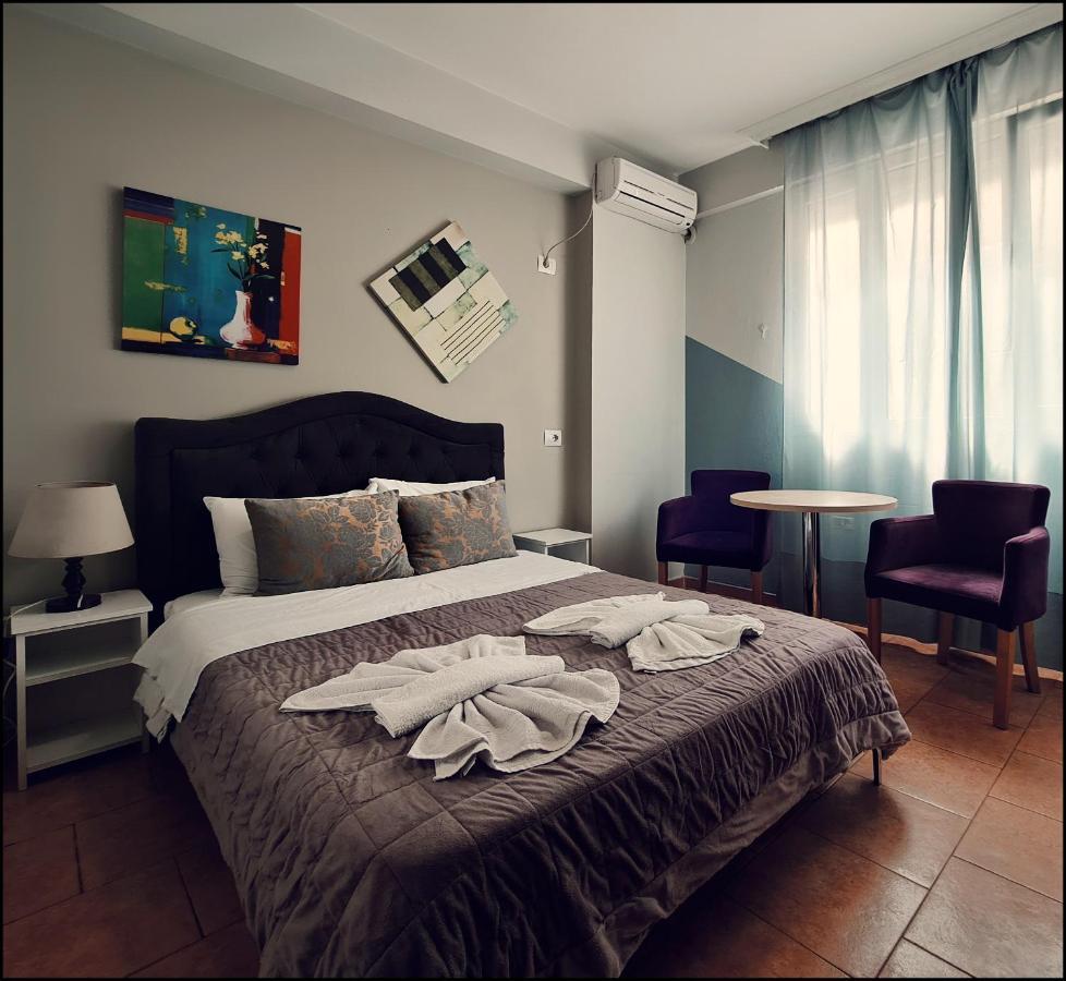 Guest House De Rada Tiranë Luaran gambar