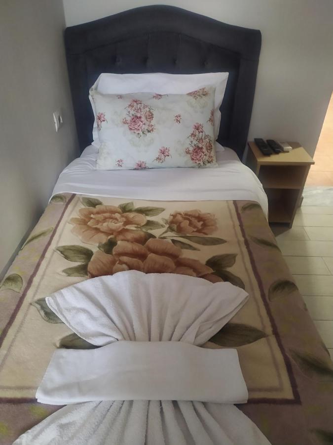 Guest House De Rada Tiranë Luaran gambar