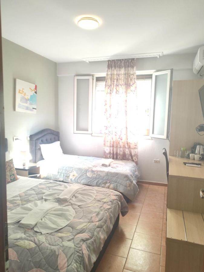 Guest House De Rada Tiranë Luaran gambar